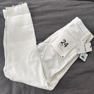 Re-done Women's White Jeans